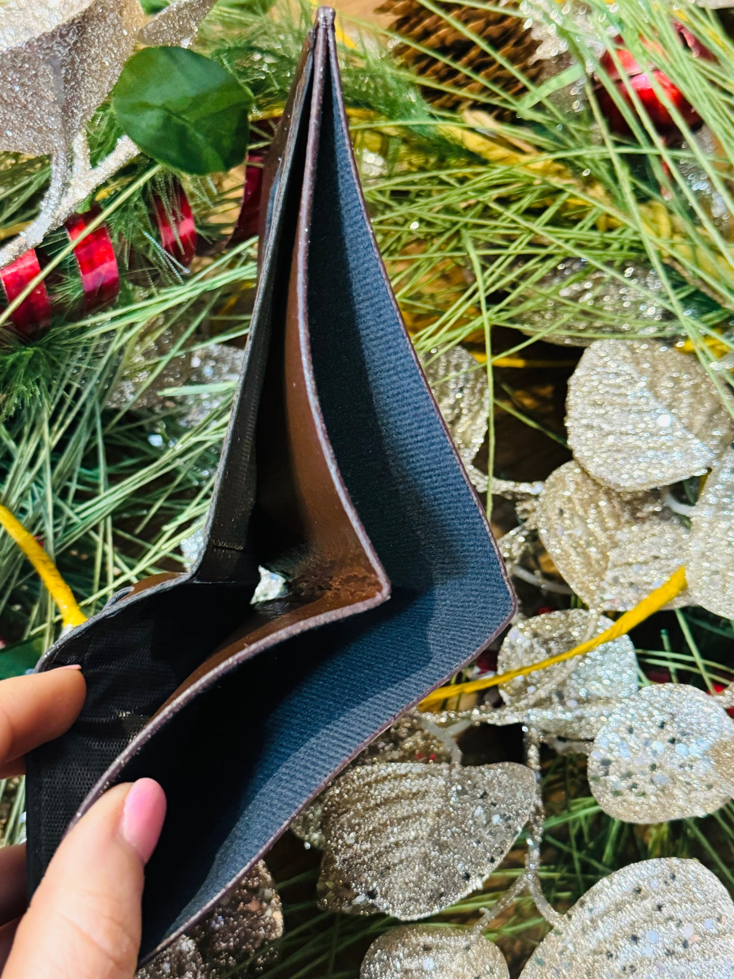 Custom Menโs Wallet