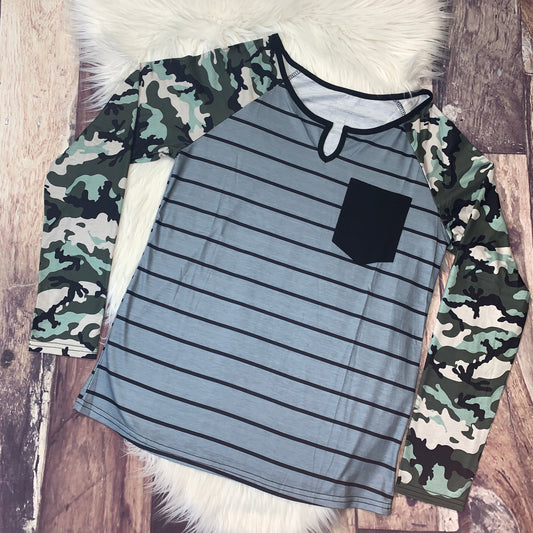 Women's Camo & Striped Long Sleeve Pocket Raglan