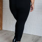 Magic Skinny 28" Pants in Black